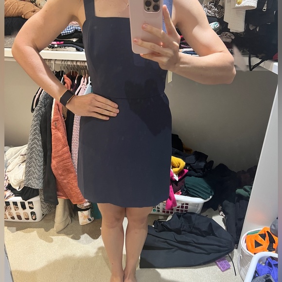 Aritzia Ecoulement Dress - Picture 4 of 4